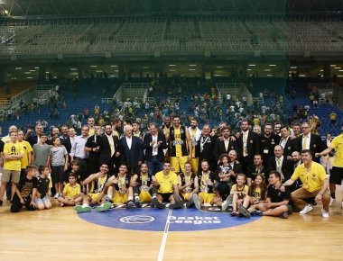 Basket League: Η ΑΕΚ «σκούπισε» τον Άρη 71-60